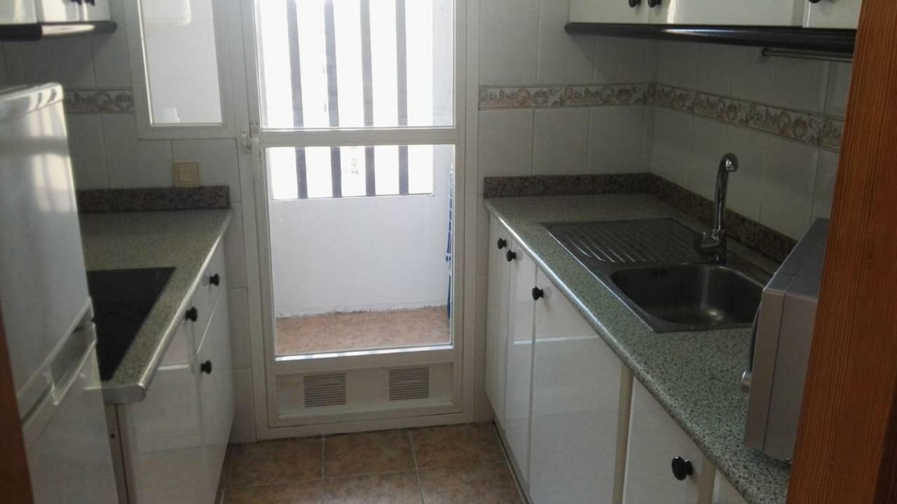 Azul Rentals Benidorm Flat ภายนอก รูปภาพ